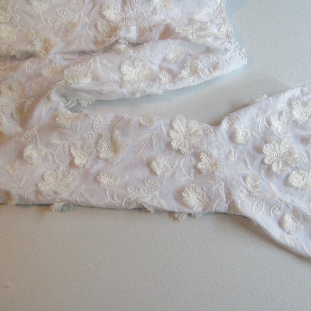 Karen Kane White Floral Blouse - Picture 5 of 11